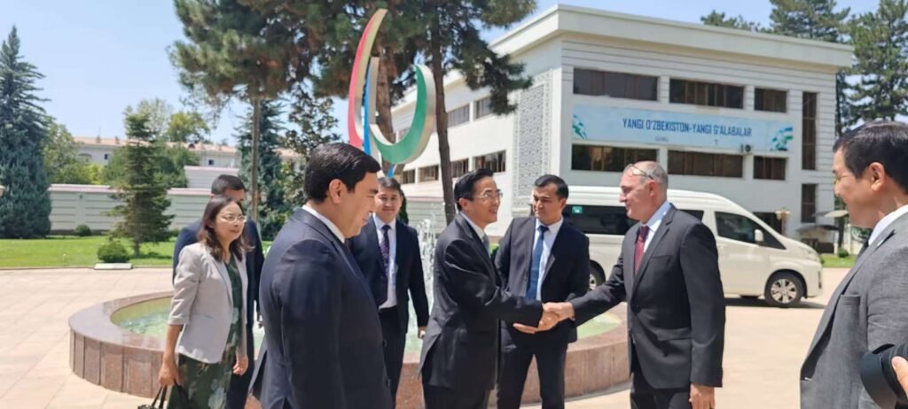 中国残奥委会主席程凯访问乌兹别克斯坦残奥委会