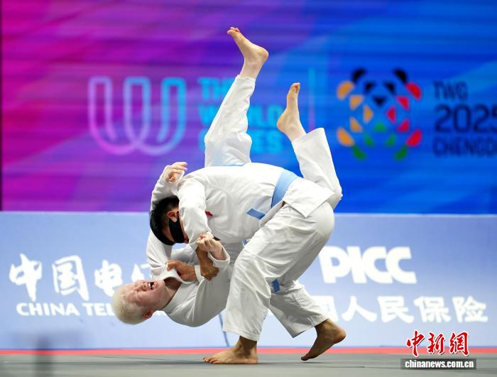 中国残疾人运动员首次亮相世运会 竞技风采闪耀赛场