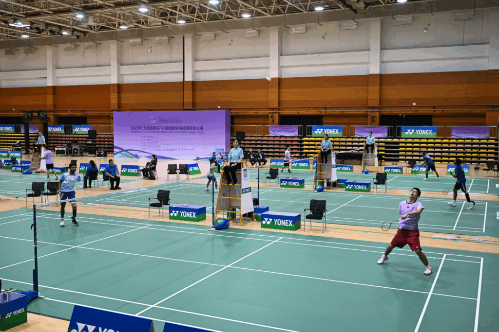2025年“尤尼克斯杯”中国残奥羽毛球国际积分赛在体管中心举行